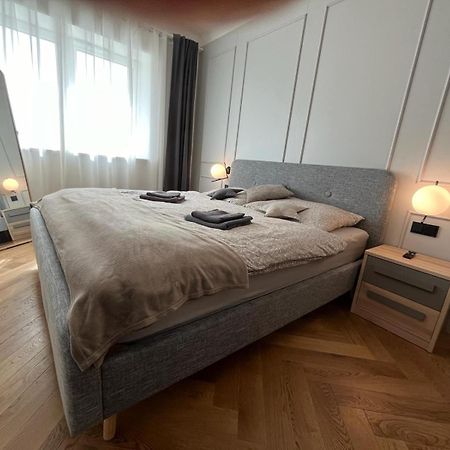 Slunecny Apartman Velke Losiny Exterior photo
