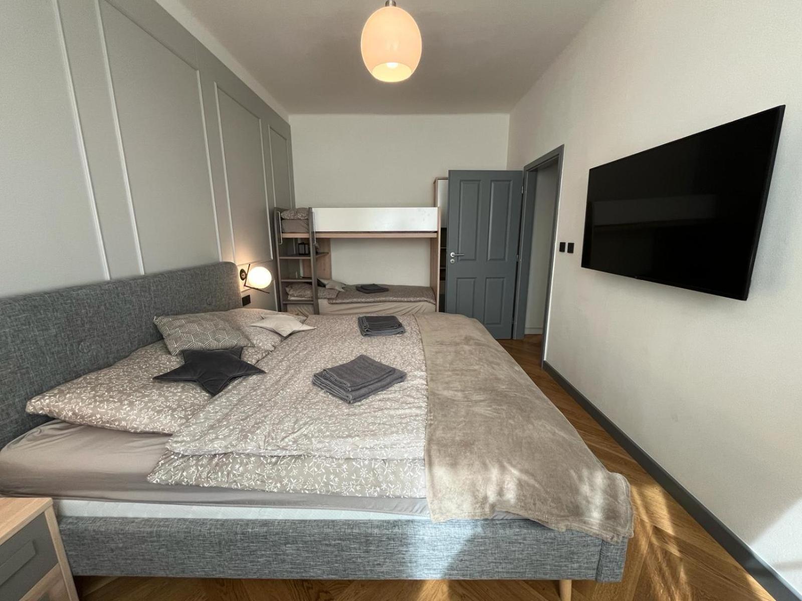 Slunecny Apartman Velke Losiny Exterior photo