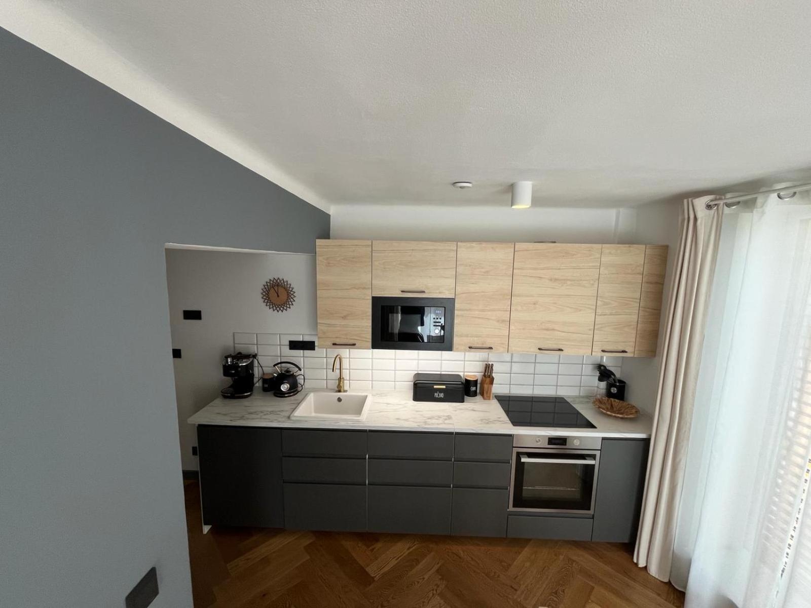 Slunecny Apartman Velke Losiny Exterior photo
